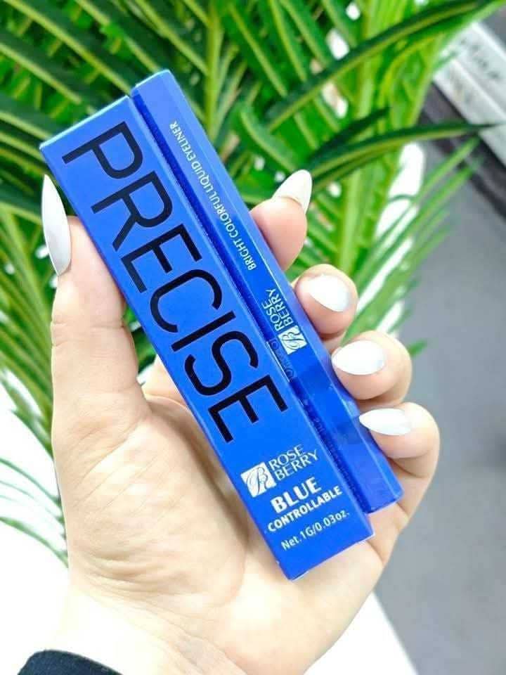 ايلاينر روز بيري الازرق